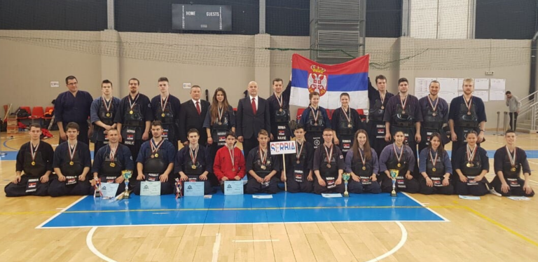 Makoto kendo klub Beograd — trening u sali, Beograd (Stari grad)