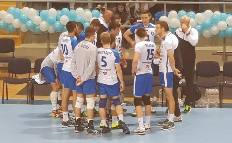 Odbojkaški klub Ribnica — trening u sali, Kraljevo