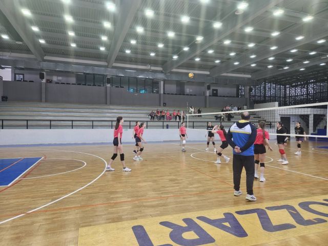 ORK Feniks Čukarički — trening u sali, Beograd (Čukarica)