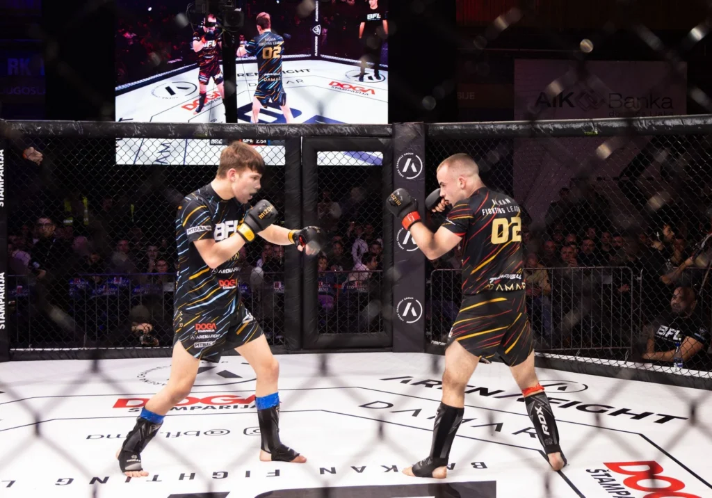 Borilački klub MMA Mamba MFS — trening u sali, Beograd (Novi Beograd)