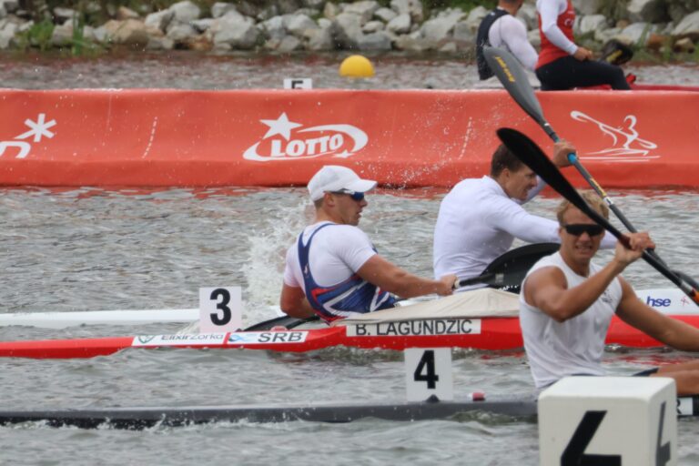 Kajak kanu klub Pančevo — trening u sali, Pančevo