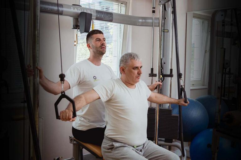Fitness centar Obliqus — trening u sali, Beograd (Novi Beograd)