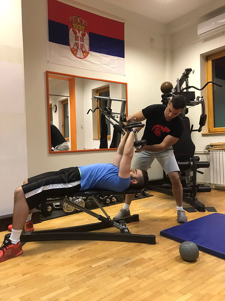 Fitness centar SportAgora — trening u sali, Čačak