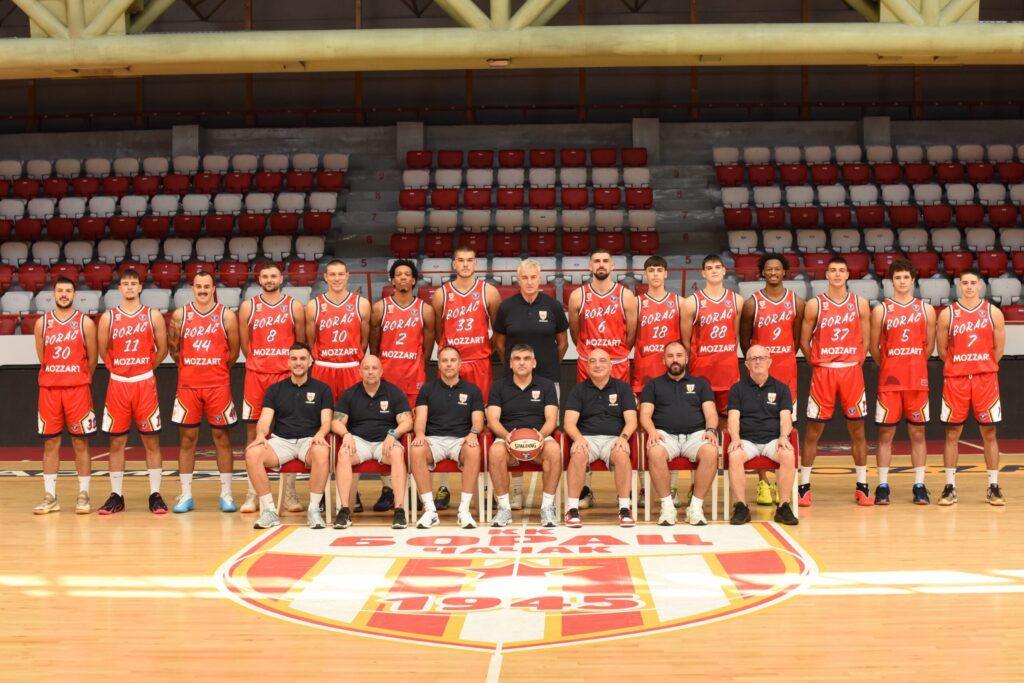 Košarkaški klub Borac — trening u sali, Čačak