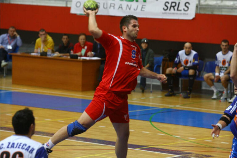 Rukometni klub Vojvodina — trening u sali, Novi Sad