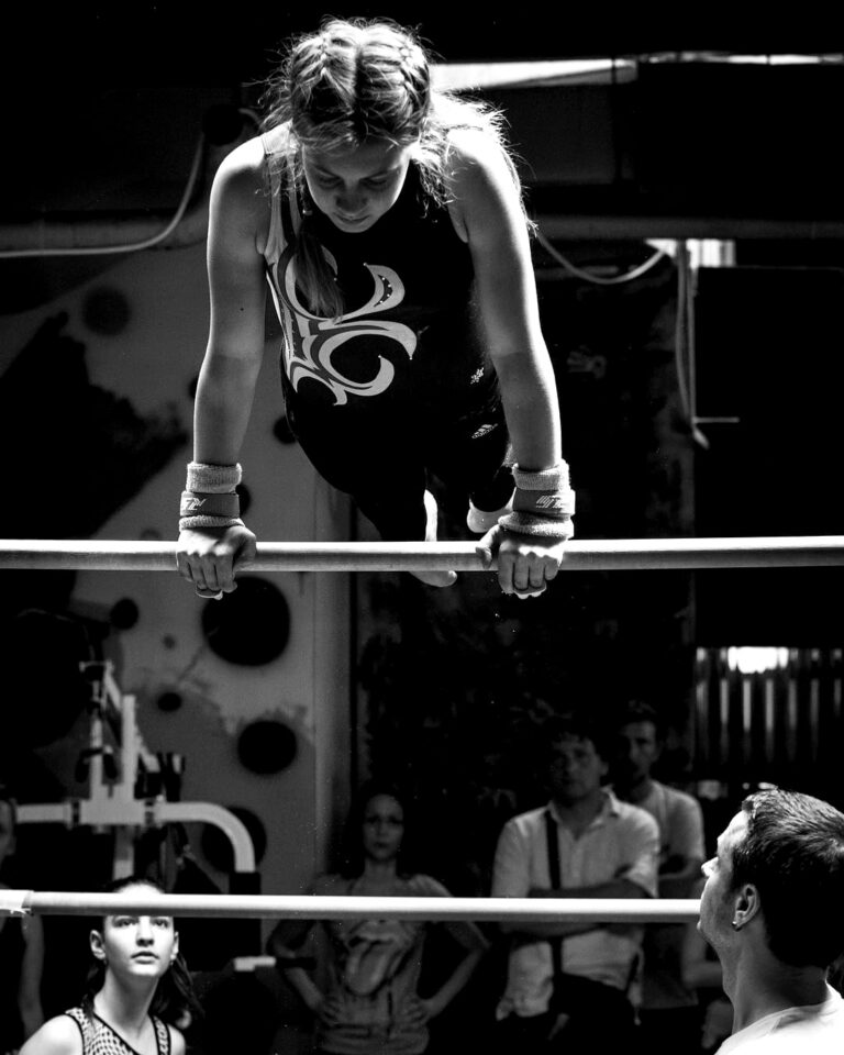 Gimnastički klub Diplomac — trening u sali, Beograd (Zvezdara)