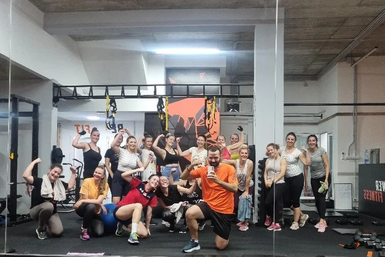 Sportski centar Power body fitness — trening u sali, Novi Sad