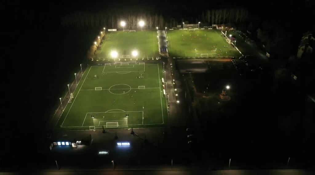 Fudbalski klub T6 Nika — ulaz u objekat, Beograd (Palilula)