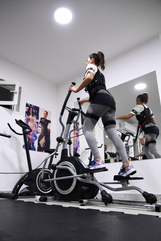 Miha Bodytec Vračar — trening u sali, Beograd (Vračar)