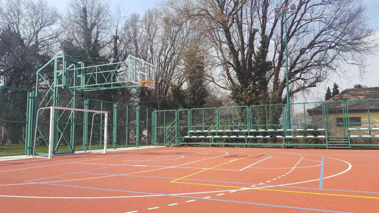 Rukometni klub Rastimo — ulaz u objekat, Novi Sad