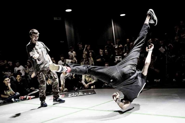 Škola plesa Urban Dance Studio — trening u sali, Beograd (Novi Beograd)