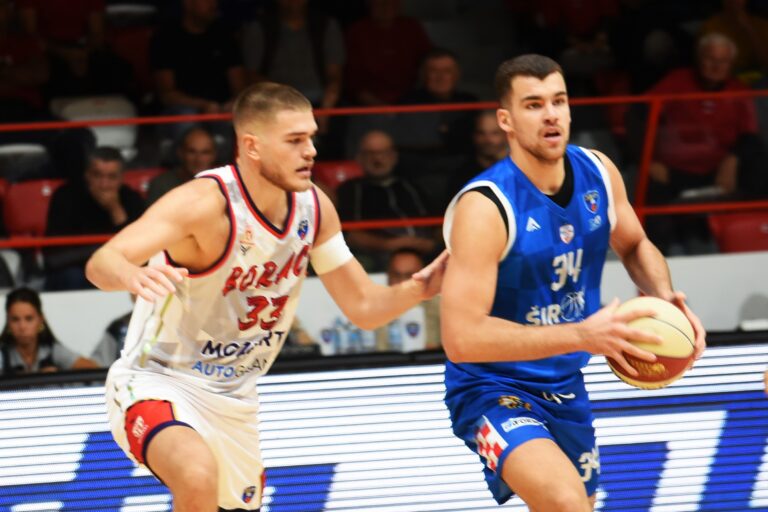 Košarkaški klub Borac — trening u sali, Čačak