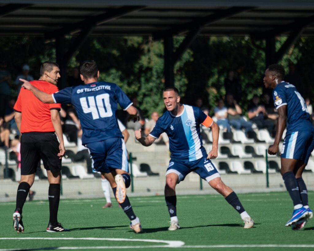FK Teleoptik — trening u sali, Beograd (Zemun)