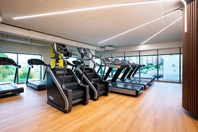 Athletics gym – Voždovac — fotografija objekta, Beograd (Voždovac)