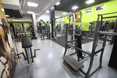 Fitness club Ozzy Gym — fotografija objekta, Novi Sad