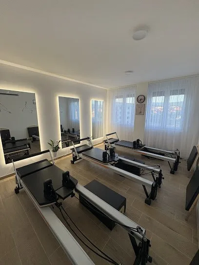Glow Pilates Reformer Studio — fotografija objekta, Niš