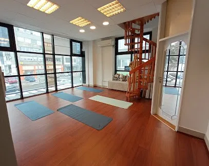 Joga na Banovom brdu (easybrezzy.yoga) — fotografija objekta, Čukarica