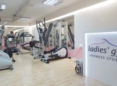 Ladie’s Gym ženska teretana/ fitness studio — fotografija objekta, Beograd