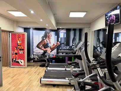 Lion Gym — fotografija objekta, Prokuplje