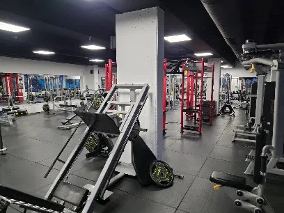 Non Stop Fitness Novi Beograd, Bulevar Mihajla Pupina 12 — fotografija objekta, Novi Beograd
