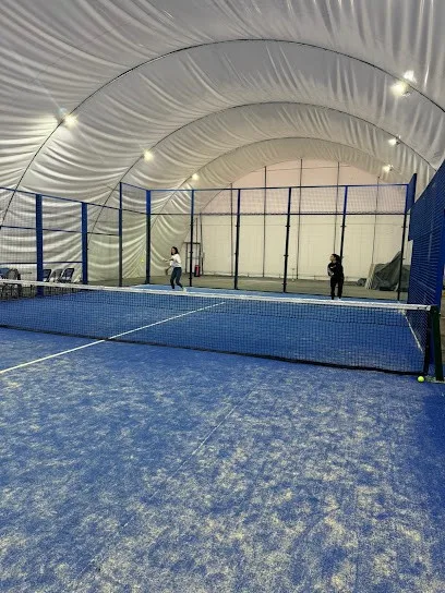 Padel Arena — fotografija objekta, Petrovaradin