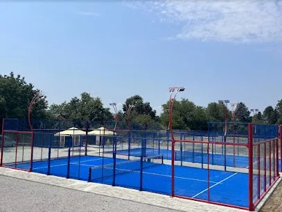 Padel Pro — fotografija objekta, Novi Sad