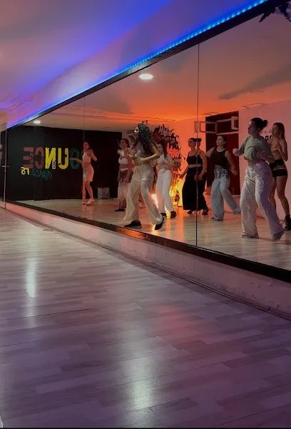Plesni studio Bounce — fotografija objekta, Beograd (Vračar)