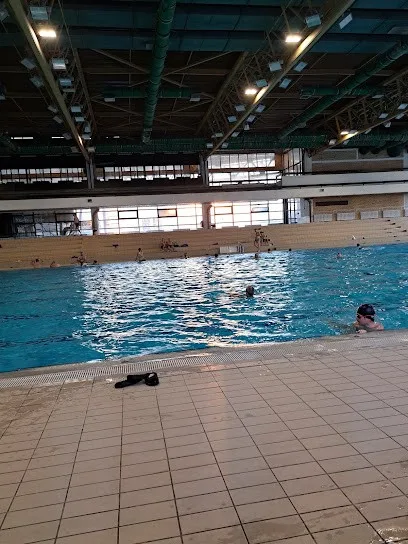 Plivački klub "Vojvodina" — fotografija objekta, Novi Sad
