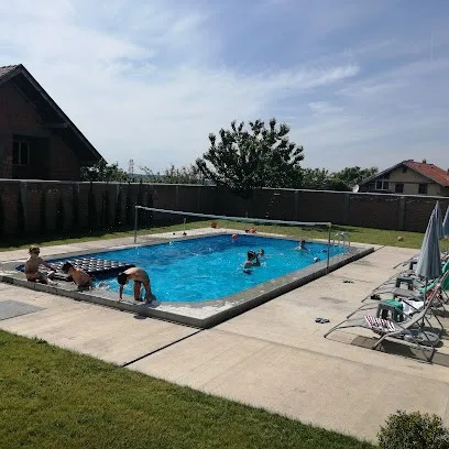 Poolhouse 011 — fotografija objekta, Voždovac