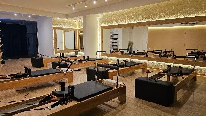 Rei Reformer Pilates Studio - Đeram pijaca, Zvezdara — fotografija objekta, Vračar