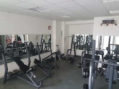 TERETANA GOLD GYM — fotografija objekta, Valjevo