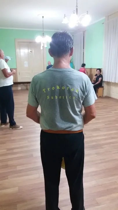 "Trokorak" Pipušova škola plesa — fotografija objekta, Subotica