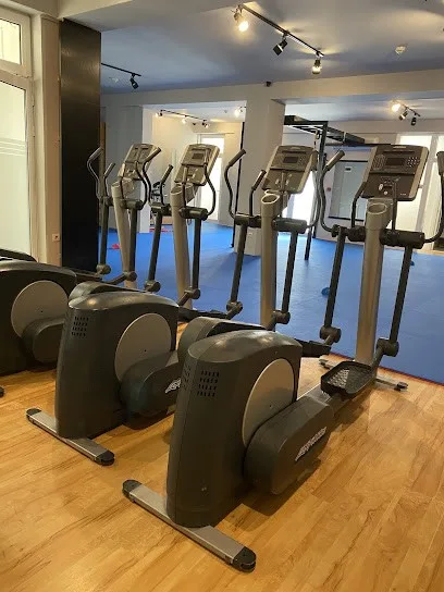 Vitruviana – korektivna gimnastika — fotografija objekta, Novi Sad