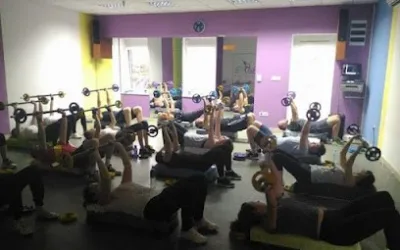 Be Fit Fitness Club