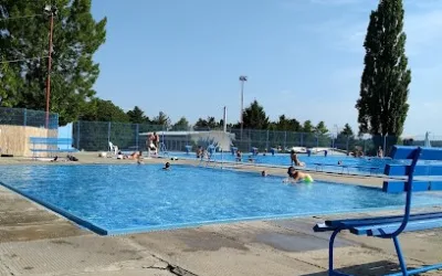 Javni bazeni Rača