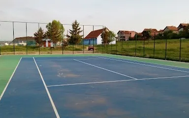 Otvoreni košarkaški teren Srednje škole „Đura Jakšić”