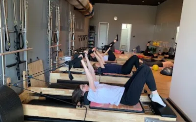 Pilates Reformer Studio Balance