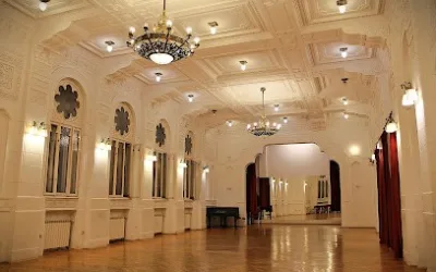 Plesna škola Ruski dom