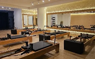 Rei Reformer Pilates Studio – Đeram pijaca, Zvezdara