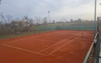 Teniski tereni Mladenovac