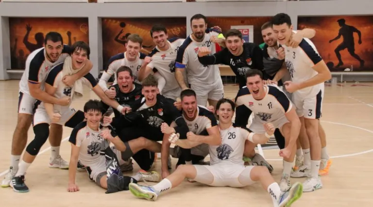 Rukometni klub Obilić — trening u sali, Beograd (Vračar)
